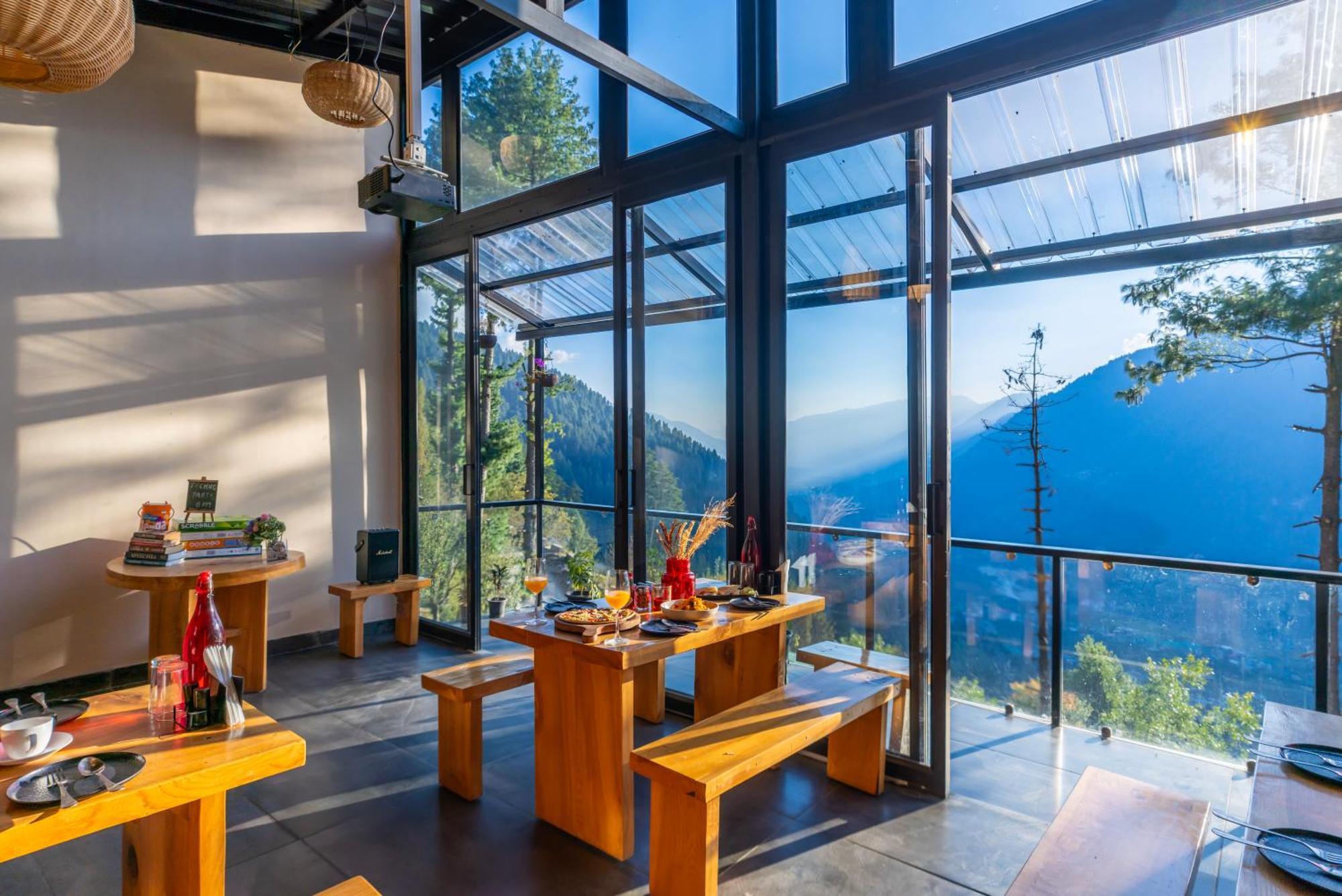 Montane Chalet , Sethan Манали Экстерьер фото