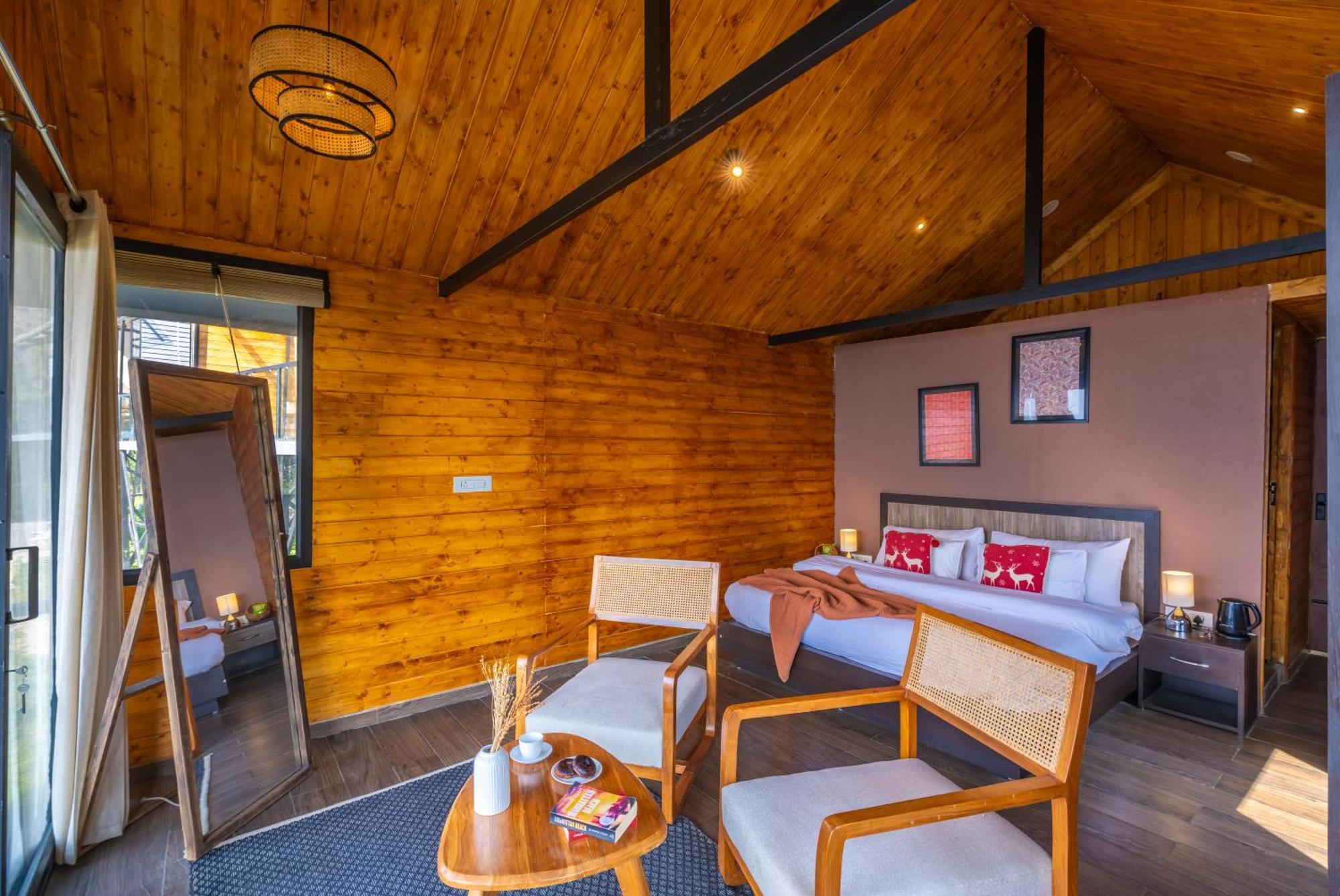 Montane Chalet , Sethan Манали Экстерьер фото