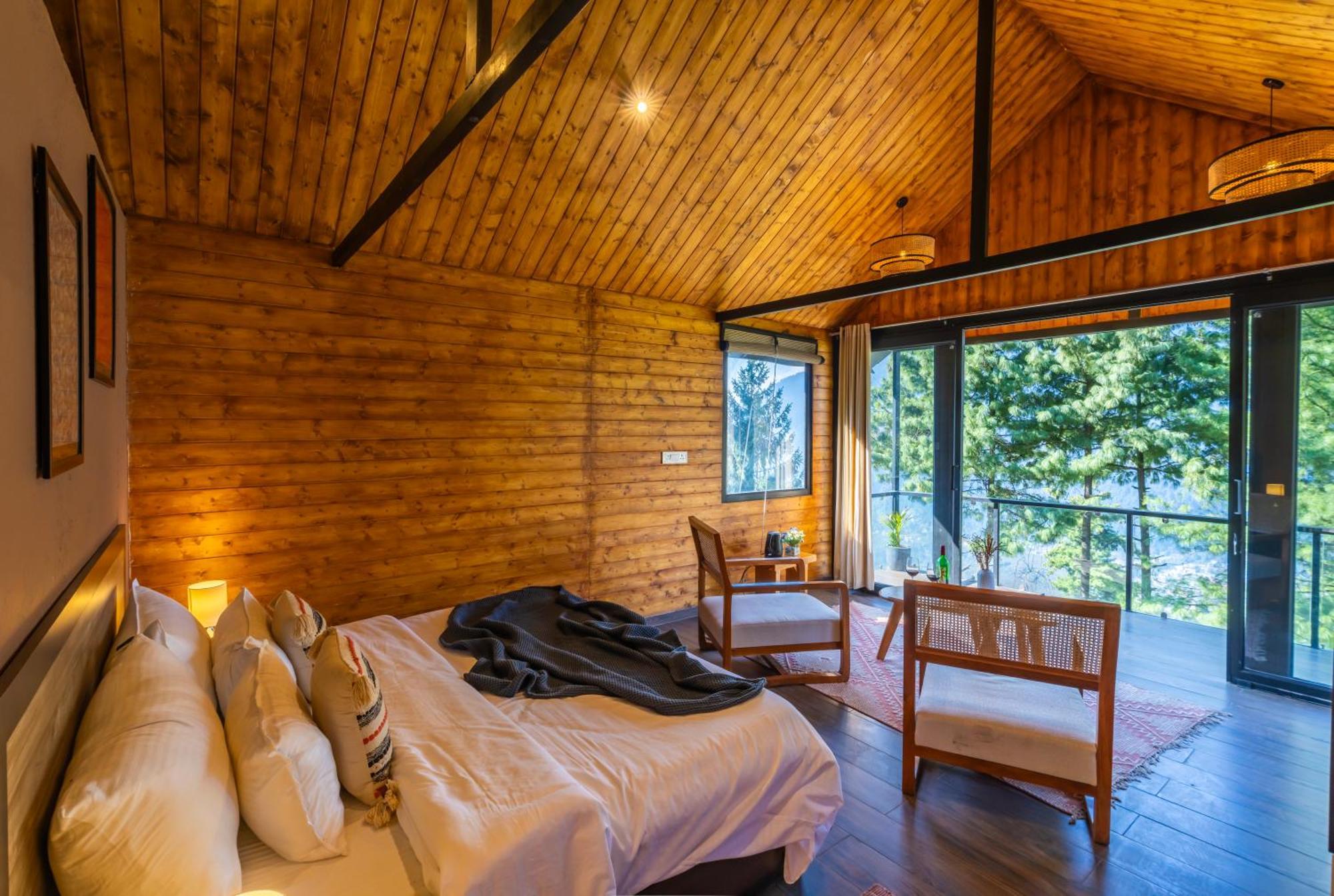 Montane Chalet , Sethan Манали Экстерьер фото